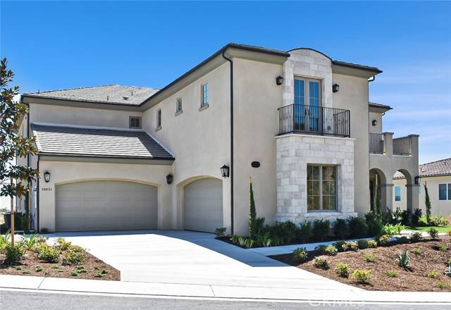 Silverado, CA 92676,28832 Auburn Hills