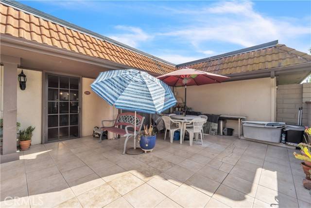 Aliso Viejo, CA 92656,23406 Via San Miguel