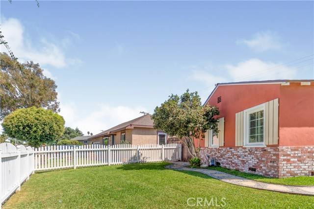 Carson, CA 90810,2605 E 219th Street