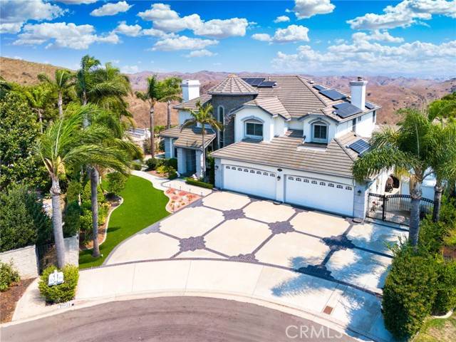 Yorba Linda, CA 92887,27025 Daisy Circle