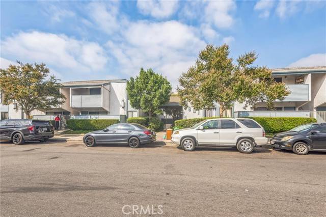 Canoga Park, CA 91304,8801 Independence Avenue #11