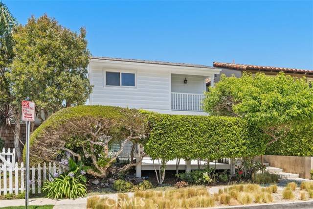 Corona Del Mar, CA 92625,603 Jasmine Avenue