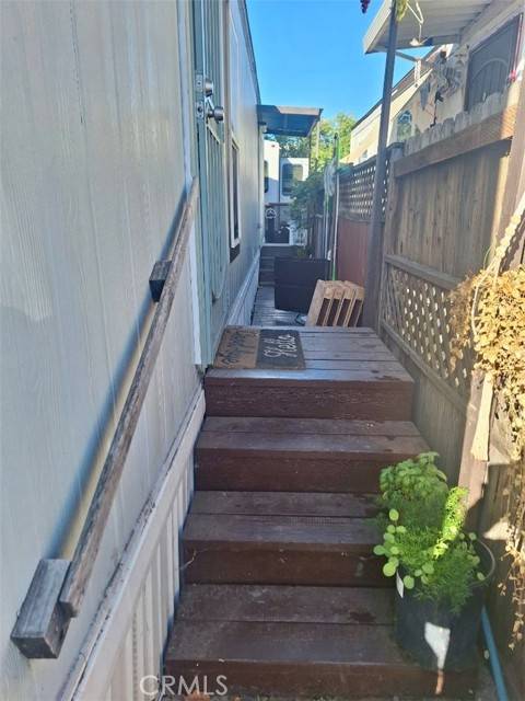Santa Rosa, CA 95407,141 N Star #A