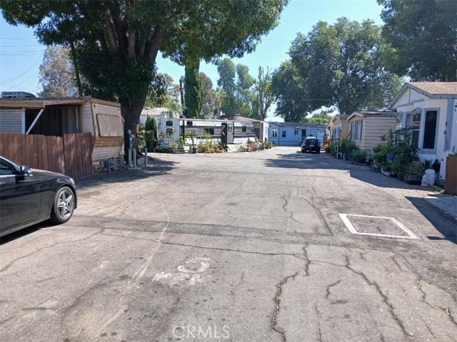 Whittier, CA 90602,9022 Painter #4