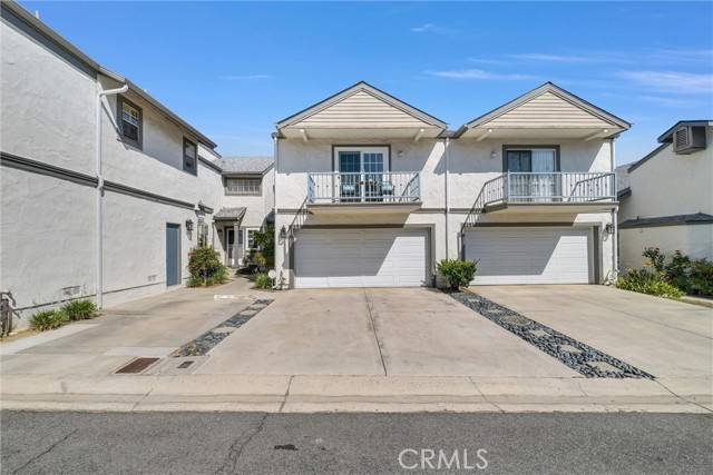 La Habra, CA 90631,871 W Country View #45