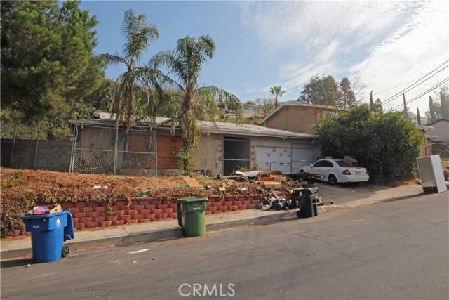 Sun Valley, CA 91352,9921 Edmore Place