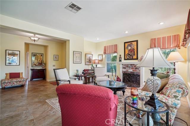 La Quinta, CA 92253,48529 Via Amistad