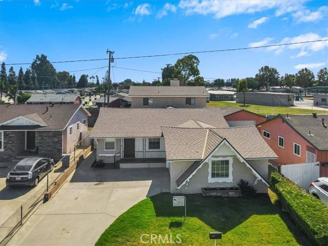 Lakewood, CA 90715,11728 Massinger Street