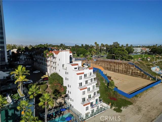 Long Beach, CA 90802,25 15th Place #605