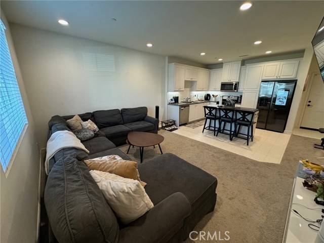 Ontario, CA 91761,3652 E Moonlight Street #89