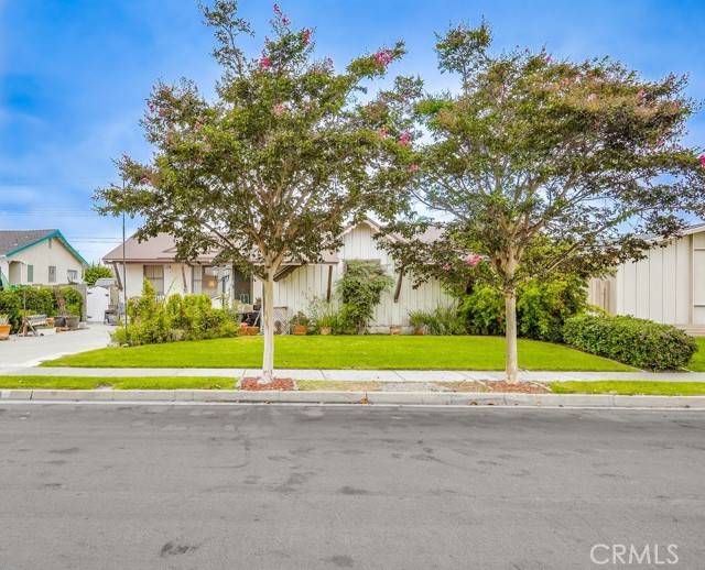 Cypress, CA 90630,5851 Lime Avenue