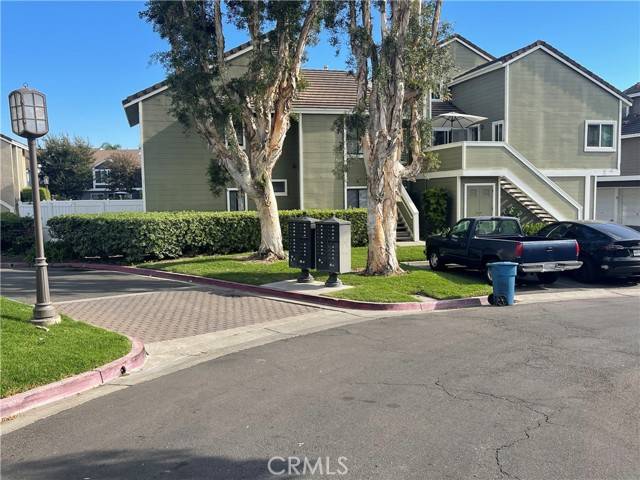 Aliso Viejo, CA 92656,32 Laurel Lane