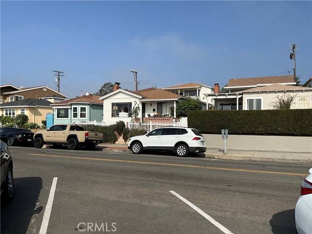 Laguna Beach, CA 92651,210 Cliff Drive