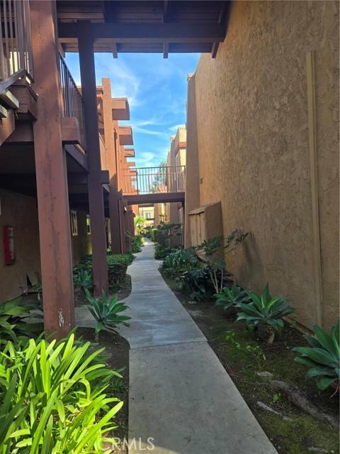 Santa Ana, CA 92707,1030 W Macarthur Boulevard #83