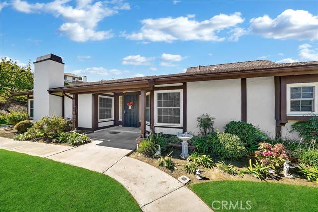 Anaheim Hills, CA 92807,500 S Calle De Casas