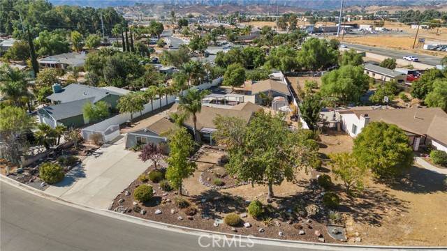 Lake Elsinore, CA 92532,28971 Allan Street