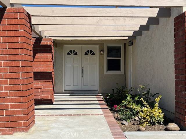 Irvine, CA 92604,5121 Doanoke Avenue