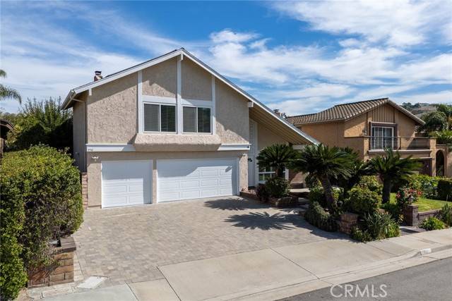 Anaheim Hills, CA 92807,950 S Amherst Circle