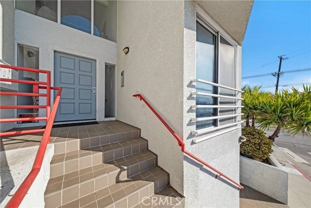 San Pedro, CA 90731,2317 S Pacific Avenue #2