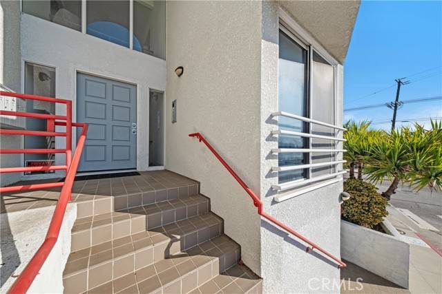 San Pedro, CA 90731,2317 S Pacific Avenue #2