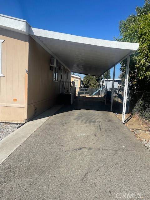 Riverside, CA 92507,1560 Massachusetts #113