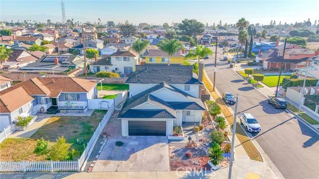 Compton, CA 90220,15604 S Visalia