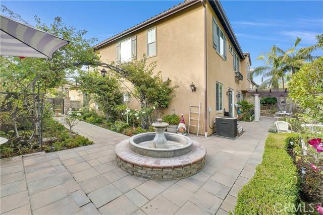 Yorba Linda, CA 92886,3974 Tipperary Court