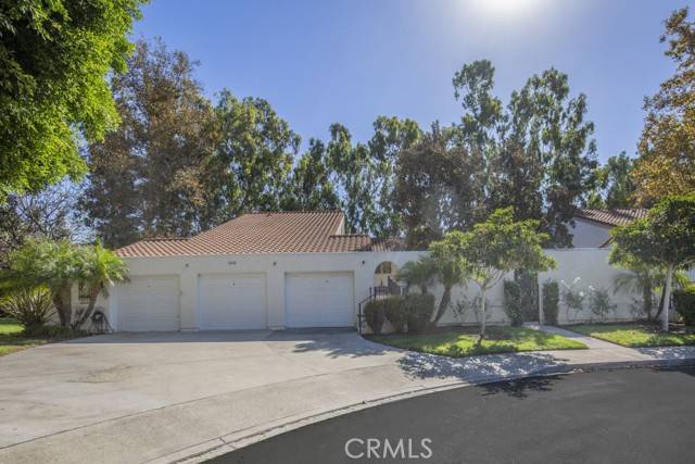 Laguna Woods, CA 92637,5533 Via La Mesa #B