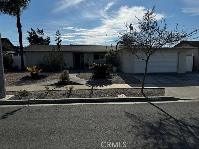 Costa Mesa, CA 92626,957 Magellan Street