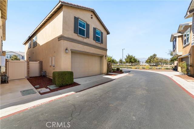 Ontario, CA 91762,5007 S Centennial Circle