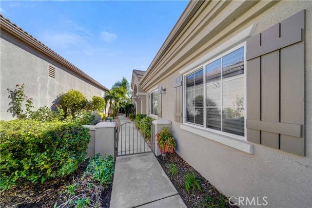 Murrieta, CA 92562,40180 Via Tonada