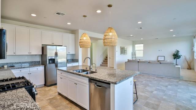 Murrieta, CA 92563,34377 Swordfern Place