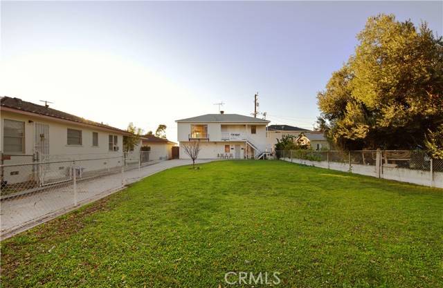 Signal Hill, CA 90755,3241 Lewis Avenue