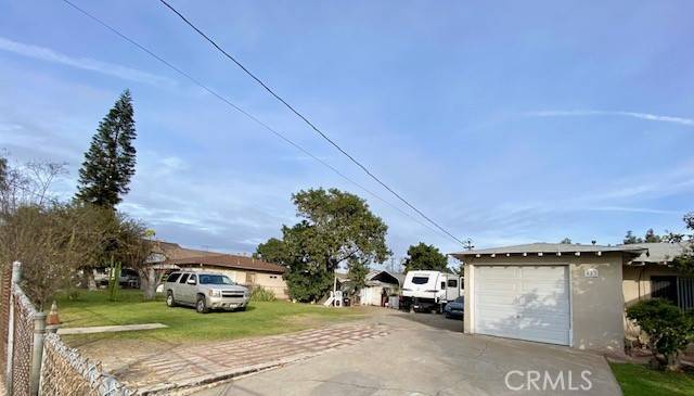 Santa Ana, CA 92703,527 Fairlawn