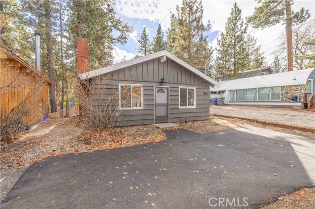 Big Bear Lake, CA 92315,42581 Willow Avenue