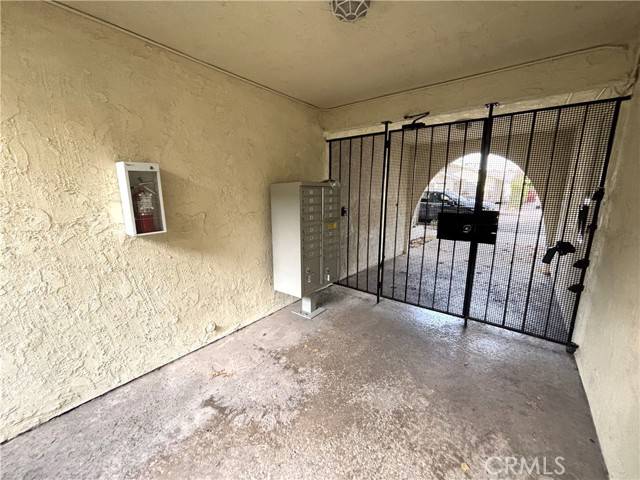 Long Beach, CA 90814,360 Gladys Avenue #10