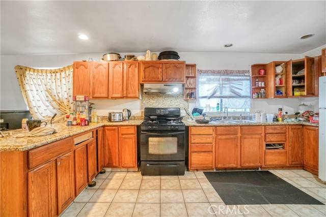 Los Angeles, CA 90061,151 W 110th Street