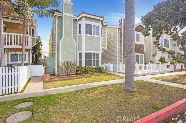 Huntington Beach, CA 92648,224 17th Street