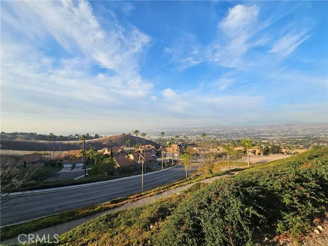 Anaheim Hills, CA 92807,824 S Shanada Court