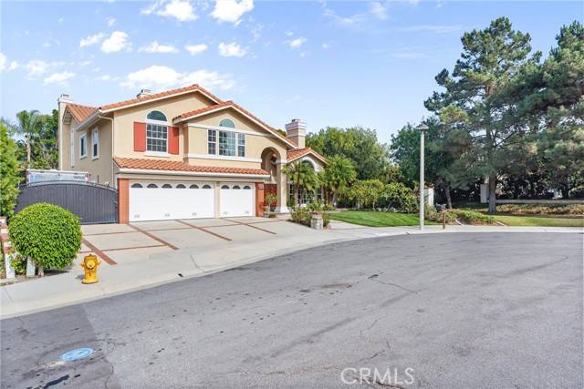 Yorba Linda, CA 92887,20375 Via Las Villas