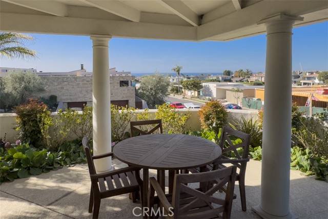 Corona Del Mar, CA 92625,4501 Roxbury Road