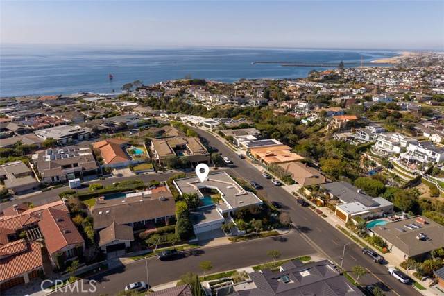 Corona Del Mar, CA 92625,4501 Roxbury Road