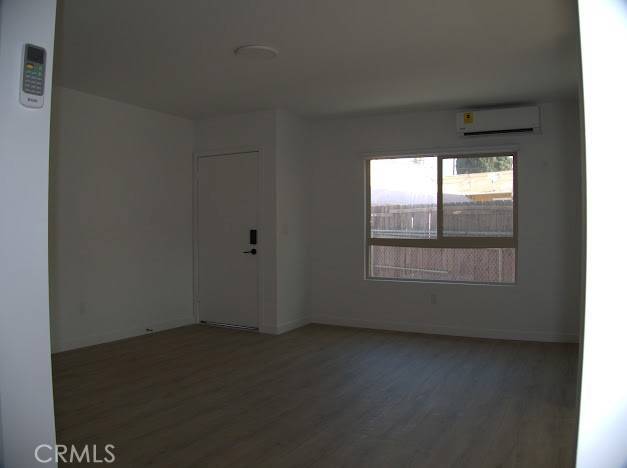 Los Angeles, CA 90032,3160 Warwick Avenue #3