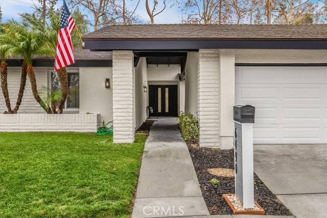 Anaheim Hills, CA 92807,6490 E Via Arboles