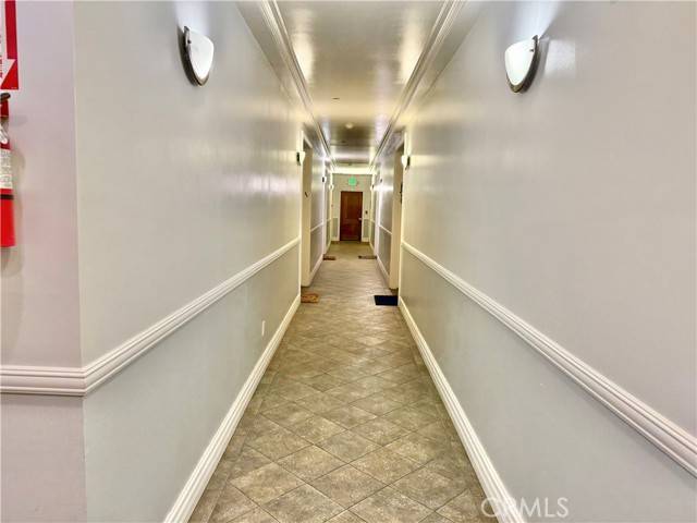 Studio City, CA 91604,11989 Laurelwood Drive #1