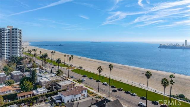 Long Beach, CA 90803,2601 E Ocean Boulevard #407