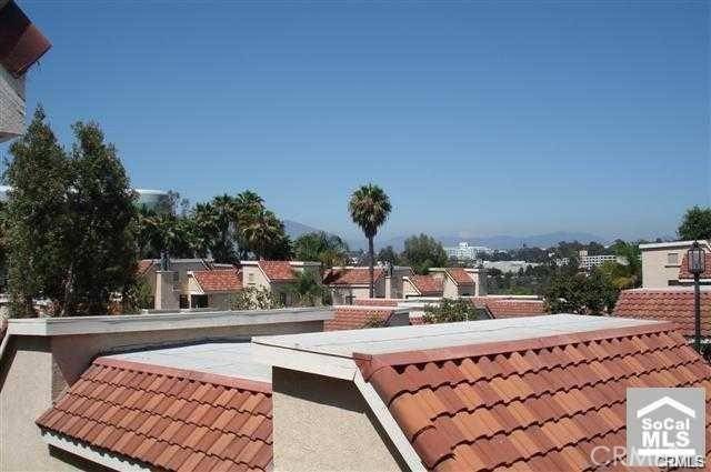 Laguna Niguel, CA 92677,28101 Mariposa #204