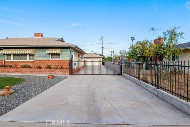 Riverside, CA 92505,5047 Golden Avenue