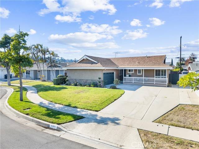 La Habra, CA 90631,1301 Debwood Place