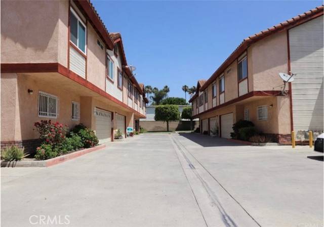 Norwalk, CA 90650,11233 Barnwall Street #H